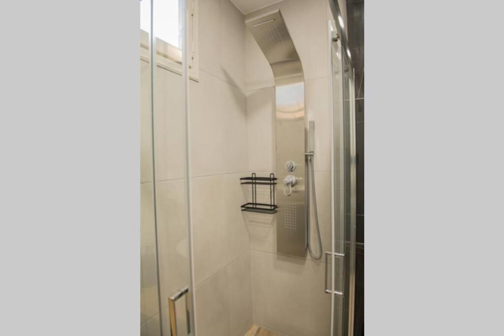 Elegant Apartment In The Heart Of Heraklion 外观 照片